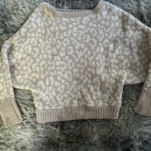 Jessica Simpson cheetah sweater